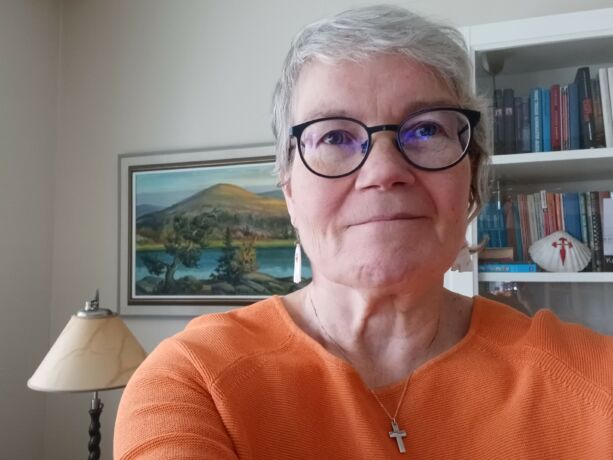 Bisma Jukka Keskitalo ásaha Tiina Åkerfeldta Soađegili girkohearrá virgái sotnabeaivve