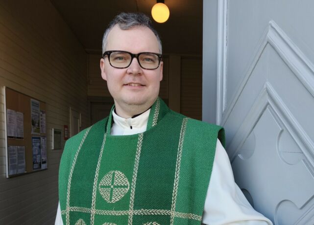 Piispa asettaa Matias Muholan Tyrnävän uudeksi kirkkoherraksi sunnuntaina 11. tammikuuta